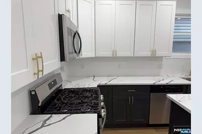 57 Montgomery Avenue 1 #1, Newark, NJ 07108 - Photo 6