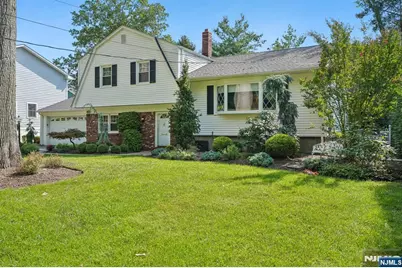 449 Doremus Avenue, Glen Rock, NJ 07452 - Photo 2