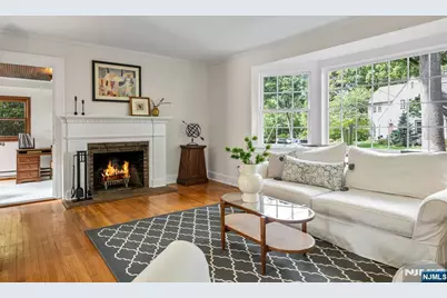 140 Unadilla Road, Ridgewood, NJ 07450 - Photo 4