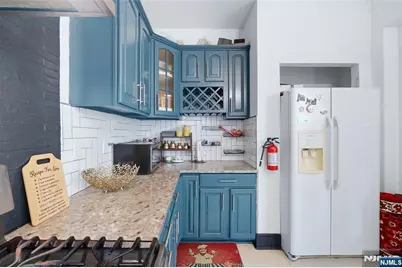 66 Washington Place, East Rutherford, NJ 07073 - Photo 14