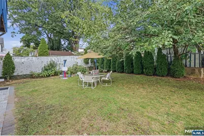 66 Washington Place, East Rutherford, NJ 07073 - Photo 42