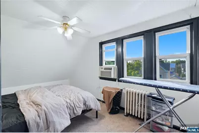 66 Washington Place, East Rutherford, NJ 07073 - Photo 34