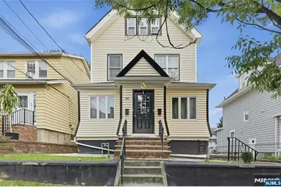 66 Washington Place, East Rutherford, NJ 07073 - Photo 2