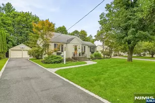 468 N Central Ave, Ramsey, NJ 07446 - Photo 2