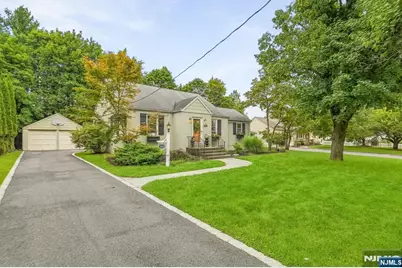 468 N Central Avenue, Ramsey, NJ 07446 - Photo 2