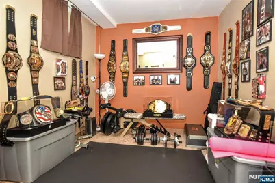 45 Royal Avenue 17 #17, Hawthorne, NJ 07506 - Photo 24