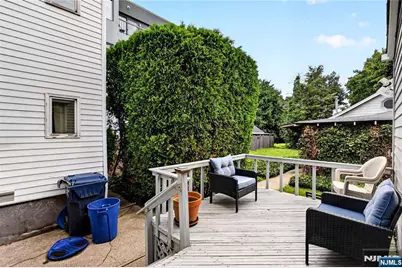 218 Jackson Avenue, Hackensack, NJ 07601 - Photo 10
