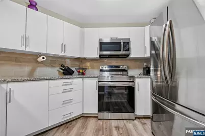 1486 Westgate Drive, Fort Lee, NJ 07024 - Photo 14