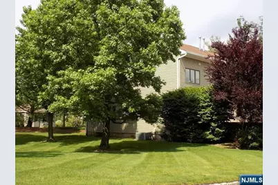 47 Southerland Drive, Mahwah, NJ 07430 - Photo 6
