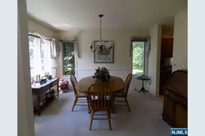47 Southerland Drive, Mahwah, NJ 07430 - Photo 10