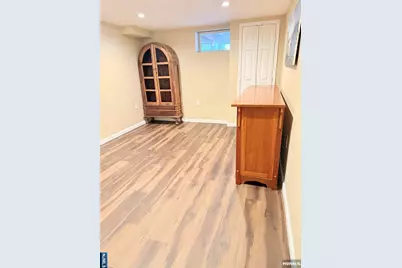180 Orchard Street, Allendale, NJ 07401 - Photo 32