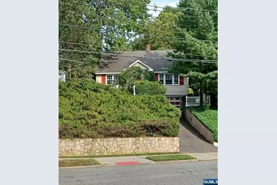 225 Jackson Avenue, Rutherford, NJ 07070 - Photo 1