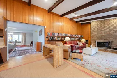 225 Jackson Avenue, Rutherford, NJ 07070 - Photo 12