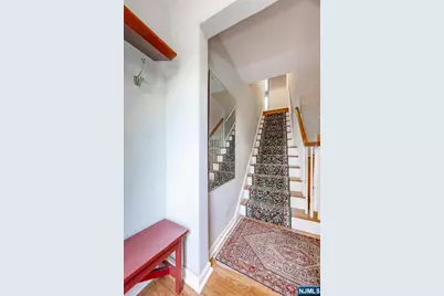 225 Jackson Avenue, Rutherford, NJ 07070 - Photo 6