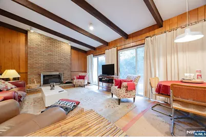 225 Jackson Avenue, Rutherford, NJ 07070 - Photo 14