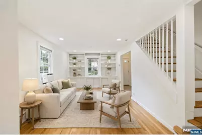 7 Burnham Place, Fair Lawn, NJ 07410 - Photo 2