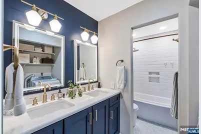 518 River Renaissance B18 #B18, East Rutherford, NJ 07073 - Photo 20
