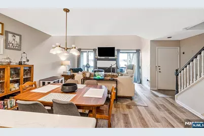 518 River Renaissance B18 #B18, East Rutherford, NJ 07073 - Photo 8