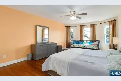 157 Woodridge Street, Wood Ridge, NJ 07075 - Photo 28