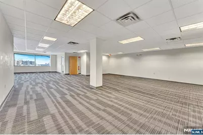 2200 Fletcher Avenue 610 #610, Fort Lee, NJ 07024 - Photo 2