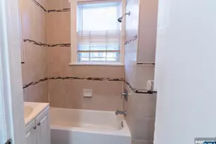 867 S 17th Street 1, Newark, NJ 07108 - Photo 10