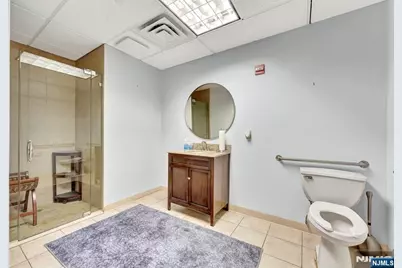 2200 Fletcher Avenue 514C #514C, Fort Lee, NJ 07024 - Photo 2