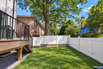 152 Morningside Lane A #A, Palisades Park, NJ 07650 - Photo 28
