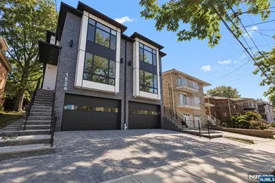 152 Morningside Lane A #A, Palisades Park, NJ 07650 - Photo 1