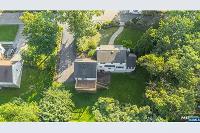 42 Valley View Terrace, Wayne, NJ 07470 - Photo 46