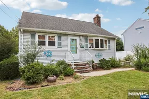 6 Summit Ave, Waldwick, NJ 07463 - Photo 6