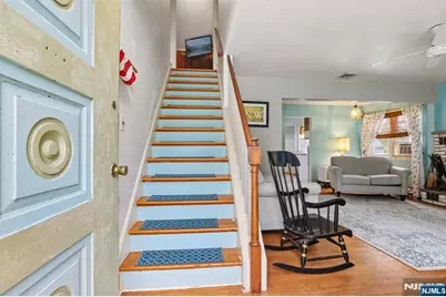 6 Summit Avenue, Waldwick, NJ 07463 - Photo 8