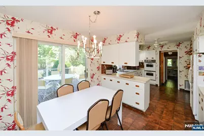 690 Orchard Lane, Franklin Lakes, NJ 07417 - Photo 16
