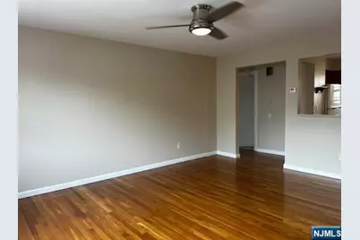 129-131 6th Street 2 #2, Fairview, NJ 07022 - Photo 4
