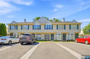 7 Derby Street D, East Orange, NJ 07018 - Photo 2