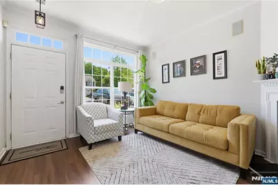 7 Derby Street D #D, East Orange, NJ 07018 - Photo 6