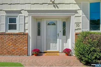 10 Klimback Court, Caldwell, NJ 07006 - Photo 2