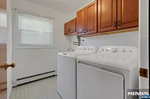 10 Klimback Ct, Caldwell, NJ 07006 - Photo 22