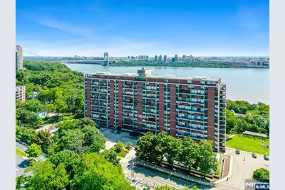4 Horizon Road 631 #631, Fort Lee, NJ 07024 - Photo 40