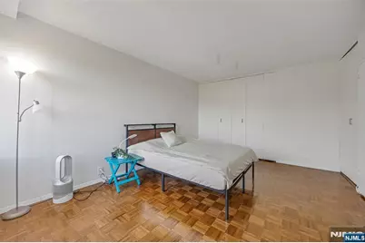 4 Horizon Road 631 #631, Fort Lee, NJ 07024 - Photo 14