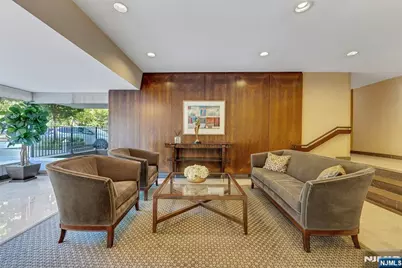 4 Horizon Road 631 #631, Fort Lee, NJ 07024 - Photo 34