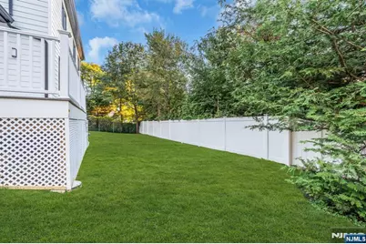 515 Salem Street, Paramus, NJ 07652 - Photo 46