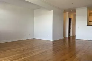 1100 River Road 105, Edgewater, NJ 07020 - Photo 4