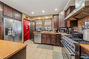 20 Berkley St, Maplewood, NJ 07040 - Photo 8