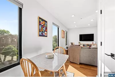 22 Lincoln Street 3 #3, Jersey City, NJ 07307 - Photo 14