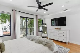 22 Lincoln Street 3, Jersey City, NJ 07307 - Photo 16