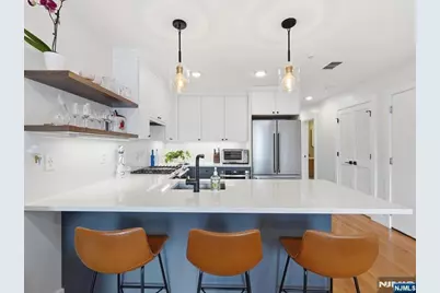 22 Lincoln Street 3 #3, Jersey City, NJ 07307 - Photo 10