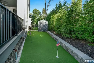 790 W Saddle River Road, Ho Ho Kus, NJ 07423 - Photo 38