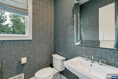 790 W Saddle River Road, Ho Ho Kus, NJ 07423 - Photo 4
