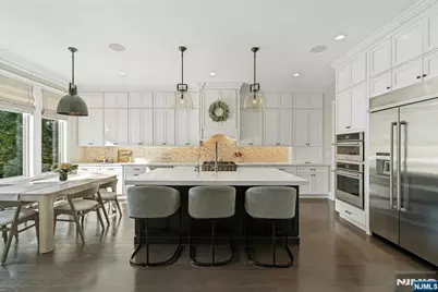 790 W Saddle River Road, Ho Ho Kus, NJ 07423 - Photo 10