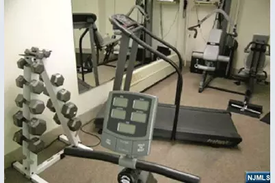 1100 River Road 202 #202, Edgewater, NJ 07020 - Photo 10